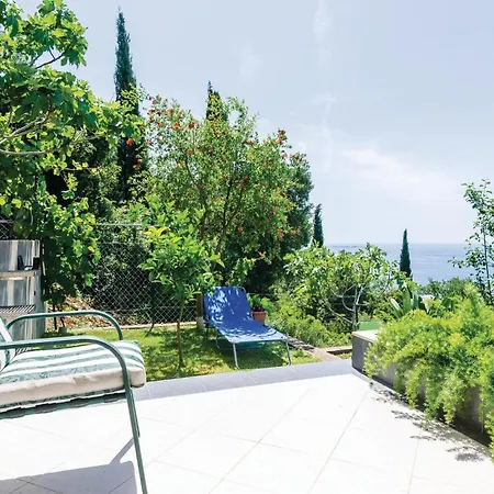 Apartment Stunning In With House Sea View *
