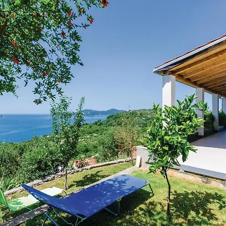 Stunning In With House Sea View *