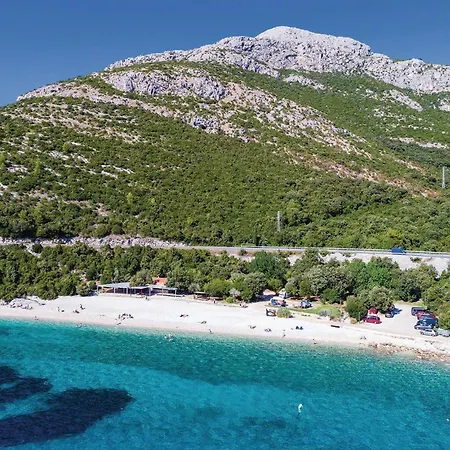 Appartement Stunning In With House Sea View Orašac